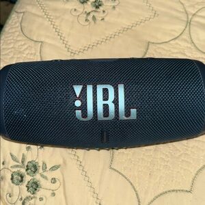 JBL Black Bluetooth Speaker